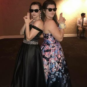 Meet your Posher, Samantha